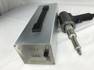 Compact Handheld Ultrasonic Metal Welding Machine Rivet Welding 1000 W 20Khz
